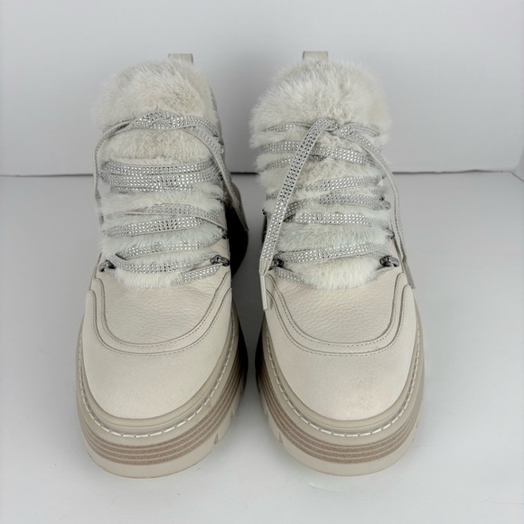 Michael Kors Shiloh Faux Fur Nubuck Platform Boots Size 8.5M (With Box) - Picture 3 of 16